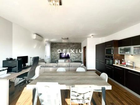 Pronájem bytu 3+kk 103 m - Fotografie 2