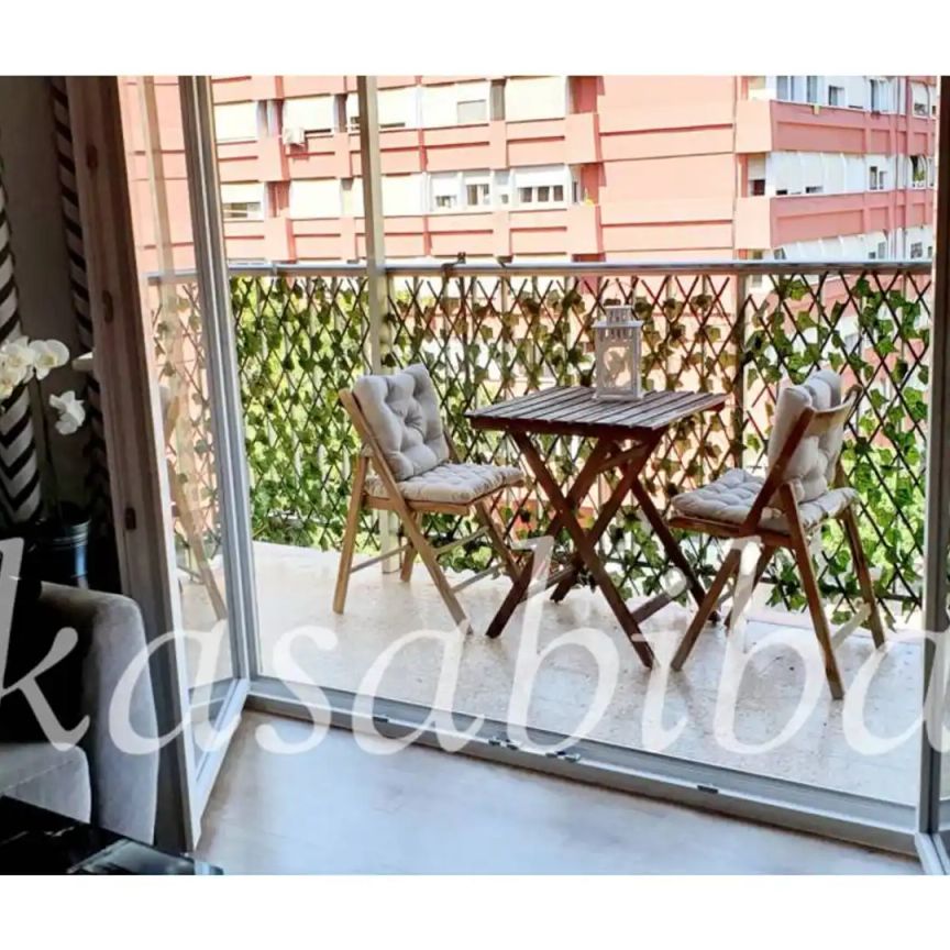 Piso de alquiler en Calle Ramón Llull, Ciutat Jardí - Photo 1