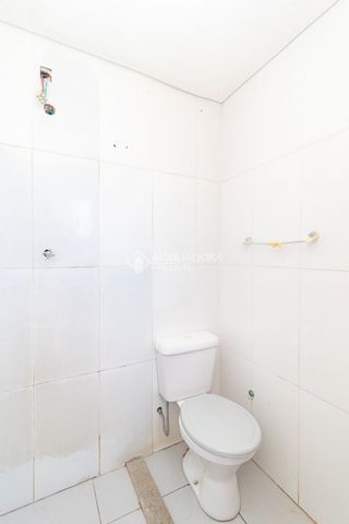 Casa com 4 quartos e 119m² para alugar em Hípica, Porto Alegre. - Foto 2