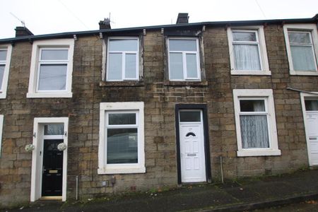 2 bedroom terraced house to rent - Photo 4