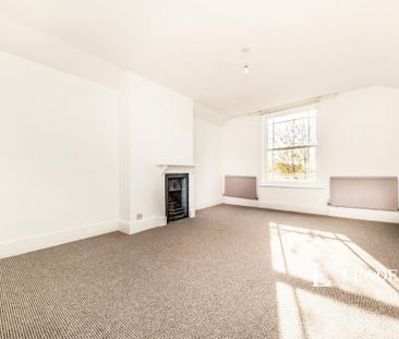 4 bedroom detached house to rent - Photo 6