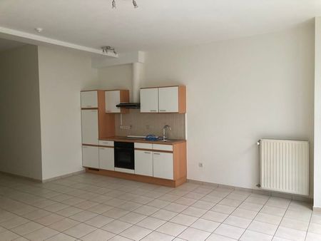 Appartement te huur - Foto 2