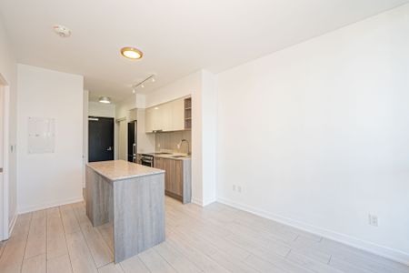 For Lease - 31 Tippett Road Unit# 821, Toronto, Ontario - Photo 5