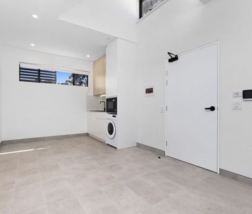 18/16 Billabong Street, Pendle Hill, NSW 2145 - Photo 3