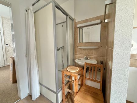 2 gepflegte Mansardenzimmer mit Küche, Bad und WC nahe Mühlburger Tor - Photo 3