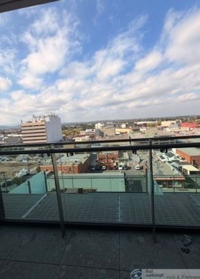 Welcome to THE LONSDALE - Photo 1