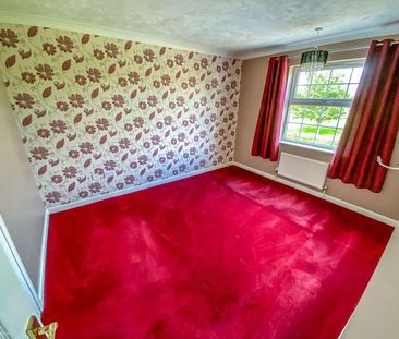 5 bedroom detached house to rent - Photo 1