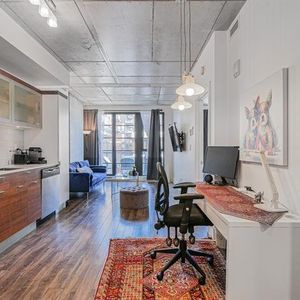 Appartement Montréal (Le Sud-Ouest) À Louer - Photo 3