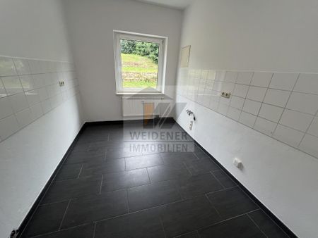 Tolle 3-Raum EG Wohnung mit Balkon, Kamin und Mietergarten in ruhiger Lage! - Photo 2