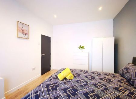 4 bedroom terraced house to rent - Photo 4