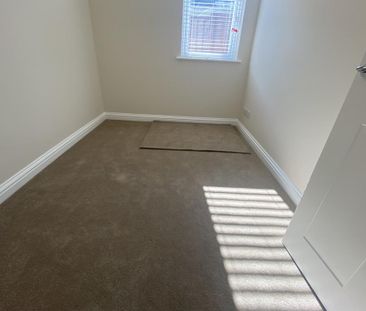 3 bedroom detached bungalow to rent - Photo 6