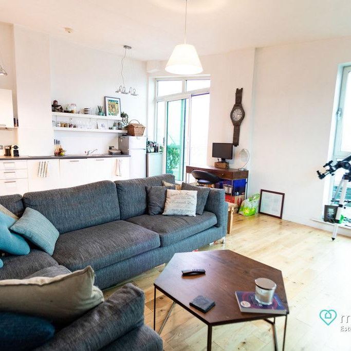 2 bedroom penthouse to rent - Photo 1