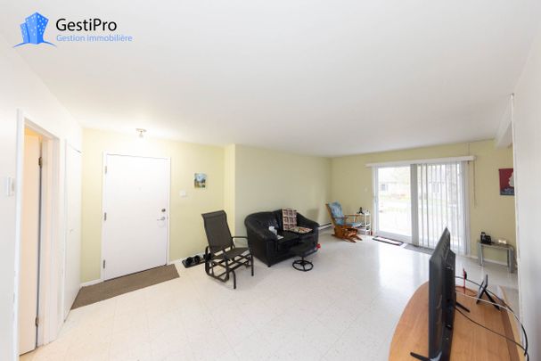 3640 Blain - Photo 1