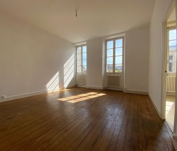 Location Appartement 3 pièces 64m² BORDEAUX 33000 - Photo 2