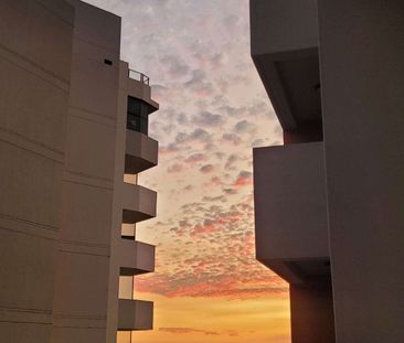 Redfern - Photo 6