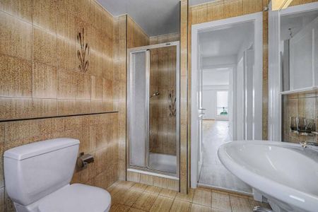 Spacious 4.5 room apartment with lake view - Foto 4