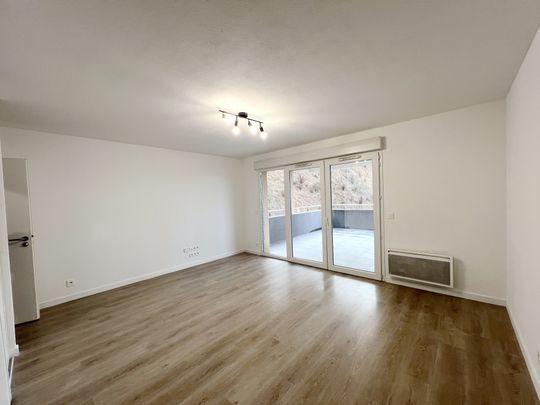 Location Appartement 1 pièce 31m² AJACCIO 20090 - Photo 1