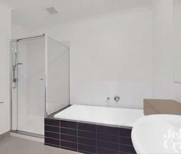 5B Maireana Street, Maribyrnong - Photo 2