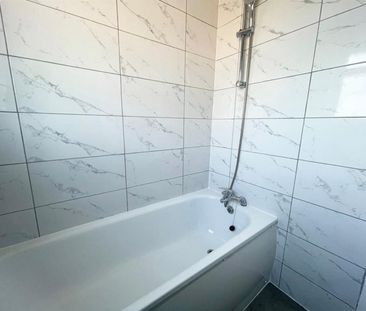 3 bedroom House To Let - Photo 5