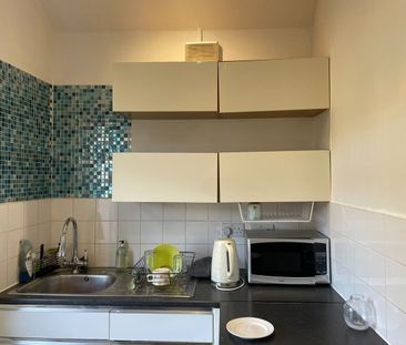1 Bed Flat, Manwood Road, SE4 - Photo 3