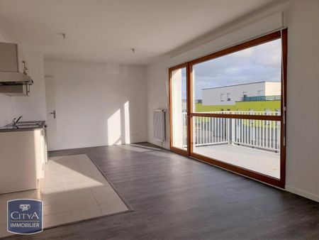 Location Appartement 4 pièces 75m² REIMS 51100 - Photo 2