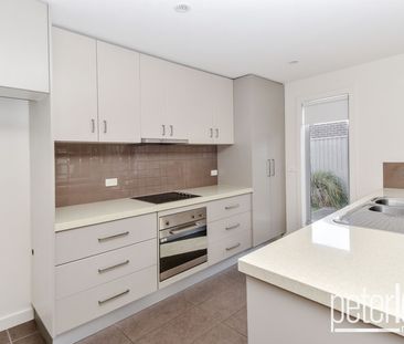 5 / 7 St James Close, Newstead TAS 7250 - Photo 2
