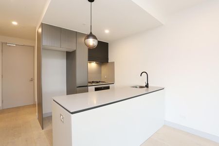 610/33 Judd Street, Richmond VIC 3121 - Photo 4