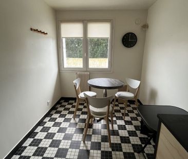 Location Appartement 3 pièces 44m² - Photo 6