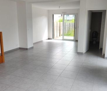 BRUZ - Maison en impasse de type 6 (120,96m²) construite en 2012, s... - Photo 2