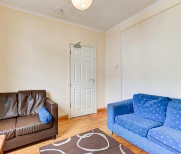 4 bedroom house to rent - Photo 1