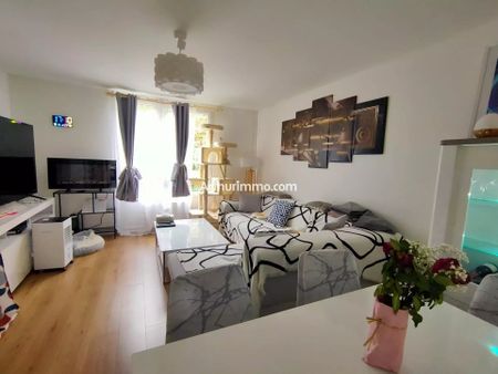 Location Appartement 3 pièces 60 m2 à Sucy-en-Brie - Photo 3