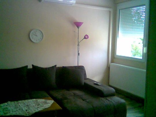 Kiadó újszerű állapotú panel lakás - Hatvan - Fotó 1