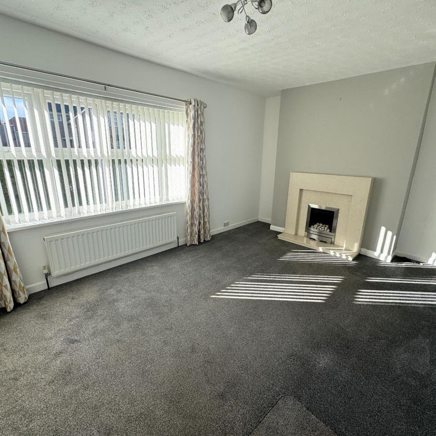 Chatham Gardens, Hartlepool - Photo 1