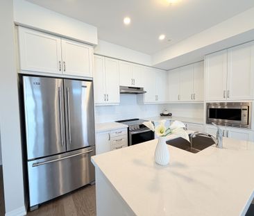 For Lease - 22 Esquire Way, Whitby, Ontario - Photo 5