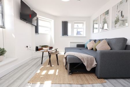 Theodora Street - Photo 3