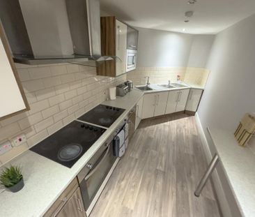 1 bedroom in a house share to rent - Photo 5