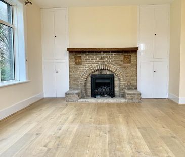 4 bedroom detached house to rent - Photo 4