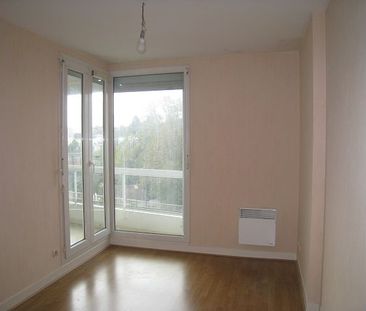 Location Appartement 2 pièces 40m² ORLEANS 45000 - Photo 5