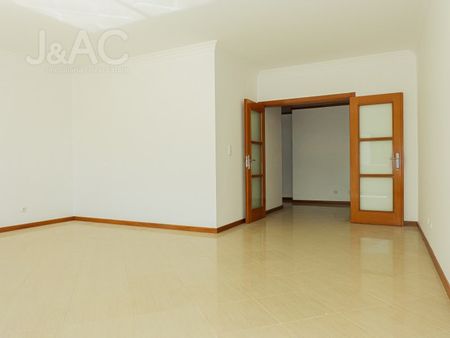 Apartamento T3 em Lisboa - Photo 2