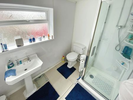 2 bedroom bungalow to rent - Photo 5