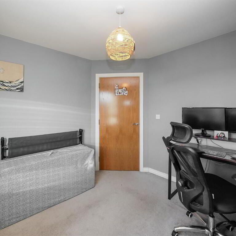 36 Danesfort Park, Saintfield Road, Carryduff, Belfast, BT8 8FG - Photo 1