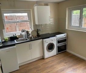 Studio Flat, Belmont Road, N15 - Photo 6