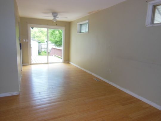 1345 ATHOL 3 BEDROOMS OPEN CONCEPT - Photo 1