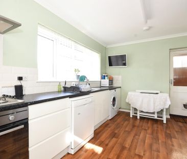 3 bedroom house to rent Honeywood Road, Halstead, CO9 - Photo 6