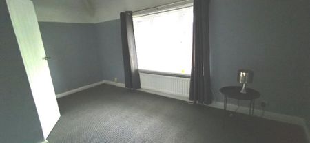 2 bedroom semi-detached house to rent - Photo 4