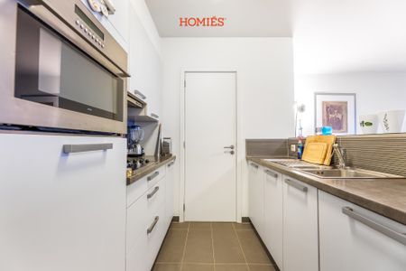 Uitzonderlijk tweeslaapkamerappartement aan de vaart - Photo 2