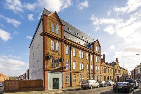 Warple Way, Acton, W3 0BD - Photo 5