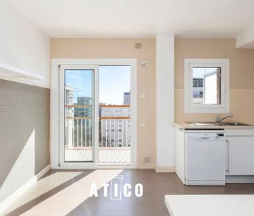 Luxury penthouse for rent in Barcelona, Catalonia - Photo 3