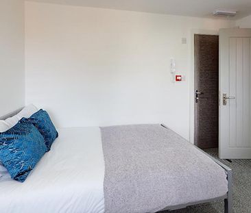 Flat 11, 16-18 Grinfield Street, University Campus - Photo 2
