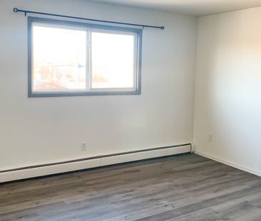 1 Bed, 1 Bath Condo For Rent In West Jasper Place. - Photo 6